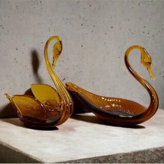 New Zealand 20th Century made Art Glass products | Betty's Retro NZ