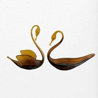 Vintage Hokitika Glass Swans