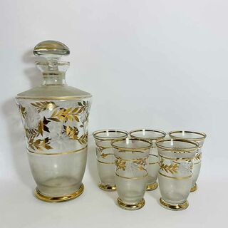 Bohemia Decanta and Glasses