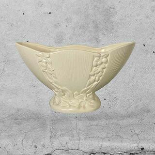 553 Flower Stripe Mantle Vase 