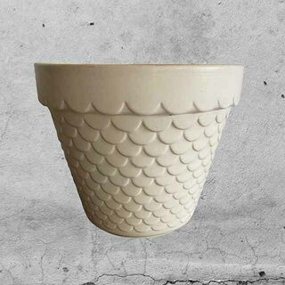 Crown Lynn 616 Fish Scale Flower Pot 